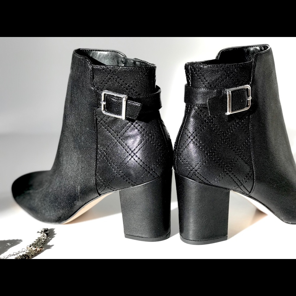Ann Taylor booties NEW